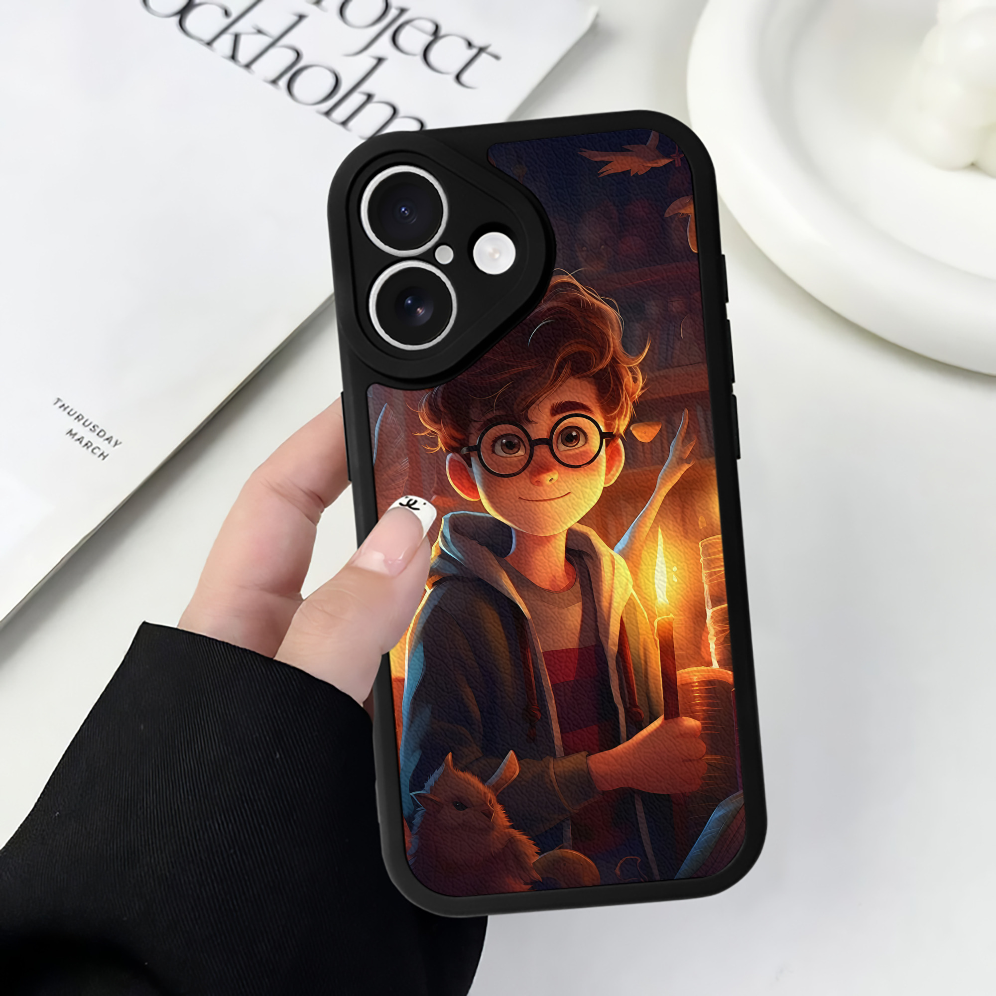 （画像用） Harry Potter ハリー・ポッターシリーズ 【iPhone 16シリーズ対応】シリコンスマホケース（レザー調） 材質：シリコン